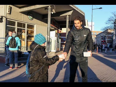 Biało-Zieloni rozdają pączki!