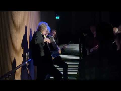 JW Roy feat. Frank Lammers - Als Ge Ooit - 