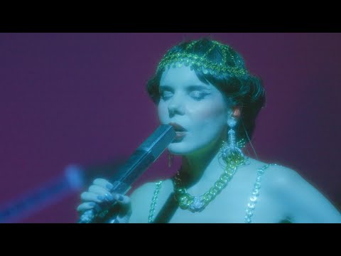 Gaye Su Akyol - Bu Izdırabın Panzehiri - Live (Elektro Sayfiye Havası)