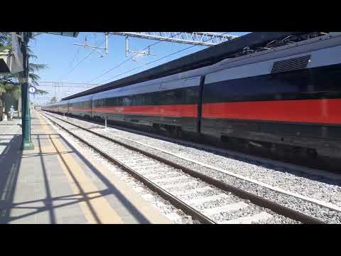 FR 9808 LECCE- TORINO P.N. CON STROMBAZZATA IN TRANSITO ALLA STAZIONE DI SAN SEVERO