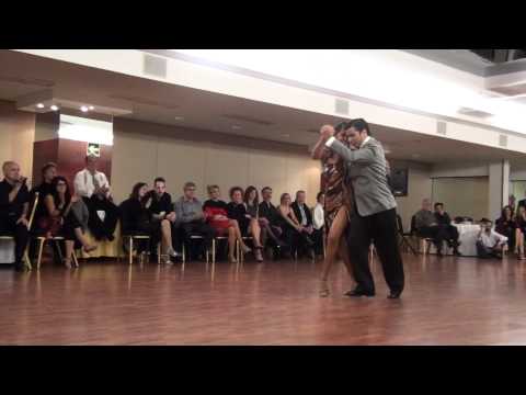  Roxana Suarez  and  Sebastian Achaval  are  dancing  to  the  milonga  "  La Mulateada  "