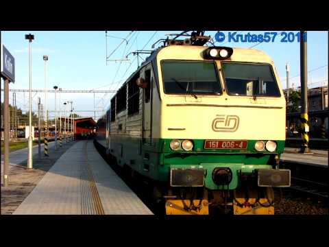Banány 151.016 + IC581 a 151.006 + Ex144 - Kolín, 19.8.2011