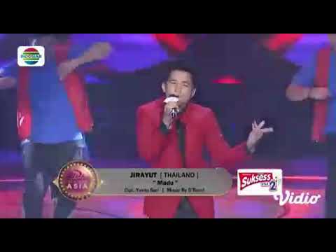 Jirayut saat nyayi madu suara nya bagus