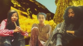 Floating Flower – Falling Colours