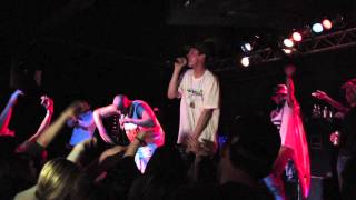 Cam Meekins Performs &quot;Rain&quot;/ &quot;Chop Da Sample Up&quot; At Brighton Music Hall | HITPmusic.com