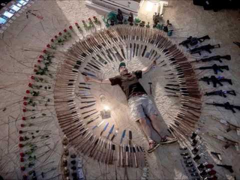 PRIMAL SCREAM FEAT. KATE MOSS: SOME VELVET MORNING