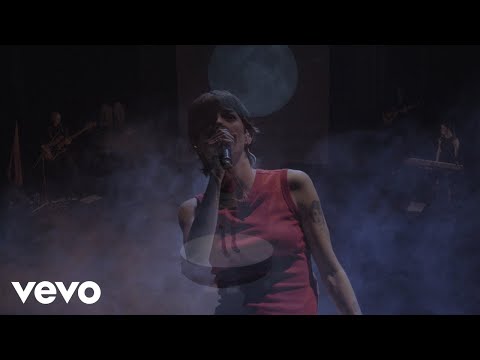 Zoe Gotusso - Amor Loco (en Pequeños Conciertos)