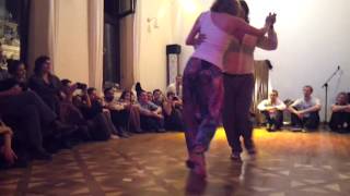 Facundo Peñalva i Katarzyna Czech.  Kontakt. Przestrzeń ruchu i tańca. Kraków