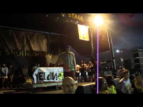 Warped Tour 2011(Chula Vista) Yelawolf- Billy Crystal, Good to Go & I Wish [HD]