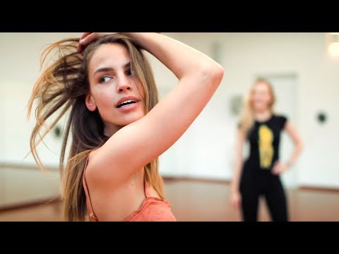 download lagu mp3 mp4 Carmen Bruendler, download lagu Carmen Bruendler gratis, unduh video klip Carmen Bruendler