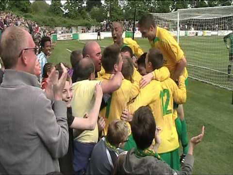 Dean Gilbert scores Hitchin Town's  2nd goal in the 2-0 play off final victory v. Daventry.