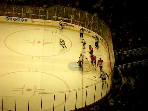 Blackhawks vs Penguins 9/30/11 V