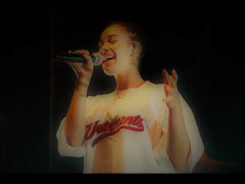 JORJA SMITH x FISH GO DEEP - LITTLE THINGS x THE CURE & THE CAUSE *MASHUP*