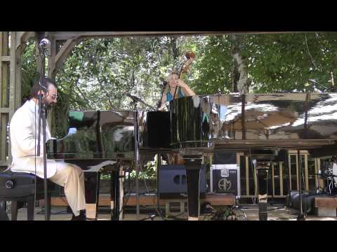"BESAME MUCHO": NICKI PARROTT, ROSSANO SPORTIELLO, HAL SMITH at FILOLI 2012