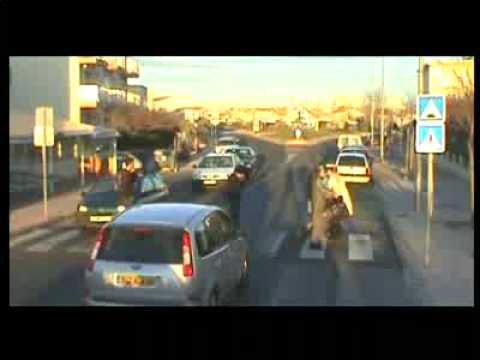 Мегаприкол   Пешеходы подонки флешмоб