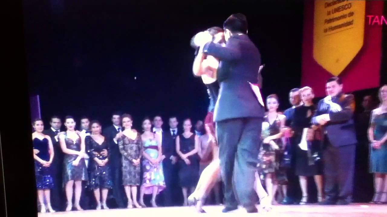 Bailaron los campeones de estilo salón 2015 - Clarisa Aragón & Jonathan Saavedra - 26/08/15