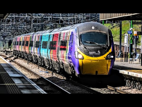 Trains at Milton Keynes Central, WCML | 08/06/2023
