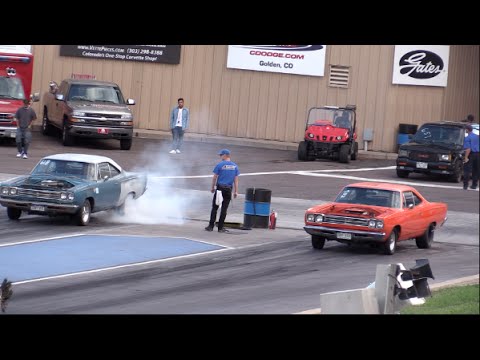1969 Plymouth Roadrunner vs 69 Roadrunner