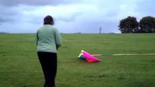 preview picture of video 'Using a ballbearing kite line reel winder while kite flying near Upholland in West Lancashire'