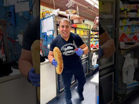 Let’s make nn #Italian Sangwheech! HOW YOU DOIN!! 🇮🇹 #Shorts #ItalianFood #Food