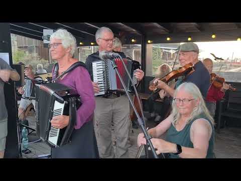 "Aben hedder Jacko" Engels Pols no. 24 (DK) Dansk folkedans