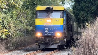 2 LIRR trains @ East Hampton, NY (October 2025)