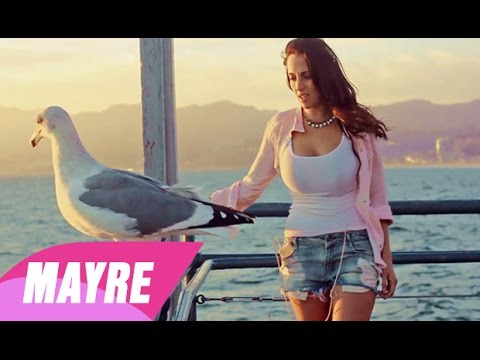 Mayre Martinez -  Bicicleta Sobre El Mar 🚲🌊