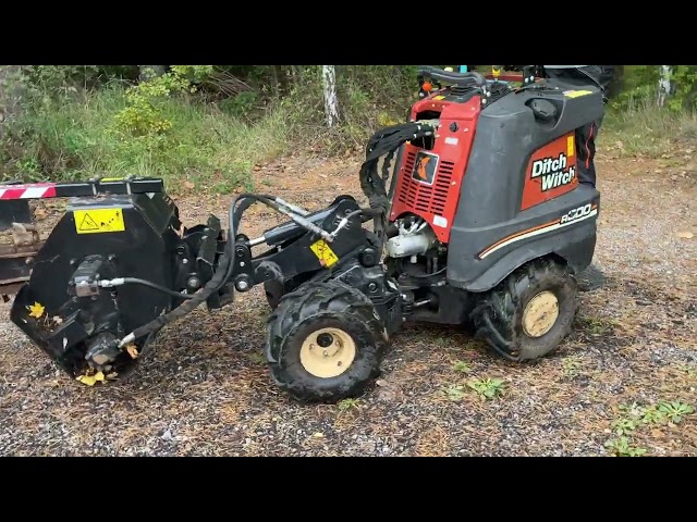 1104107 Chain digger Ditch Witch Zahn R300 incl. tool