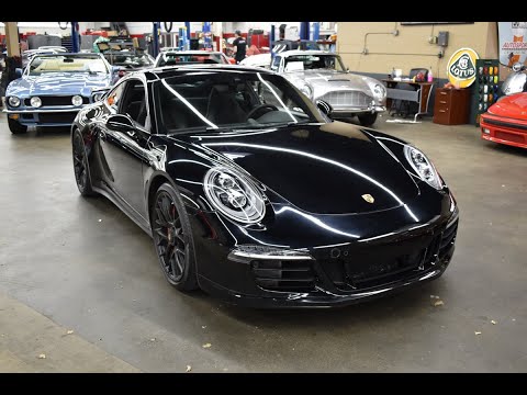 2016 Porsche 911 GTS (CC-1467652) for sale in Huntington Station, New York