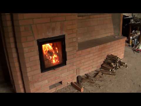 Strawbale Vlog 83 - Palenie w piecu akumulacyjnym. Krótki wstęp