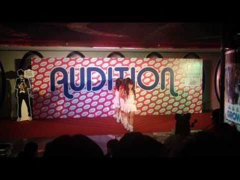 Ongchelic cover SNSD - Into the new world @ audition hello korea