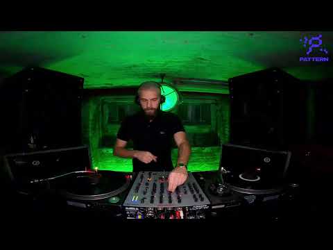 PATTERN:  Stützpunkt Showcase - OPH -  5 P.M