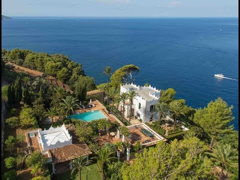 MICHAEL DOUGLAS'S MAJESTIC MALLORCAN MANSION