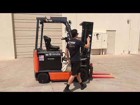 TOYOTA 8-series 8FBCU25 5,000lb Electric 36V #6829 - Forklift for Sale