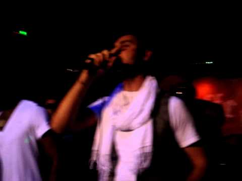 MondoVIP - Intro-azione @ Live Caffè Leri