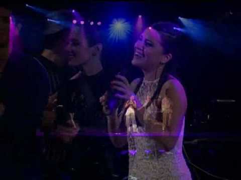 DVD Narcotango en Vivo. Tema : GENTE QUE SI. Nominado Latin Grammy y Premio Gardel  2009