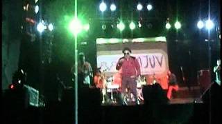 MEDALLITA & A MI NEGRA /CHICO TRUJILLO en vivo en la playa de Coquimbo