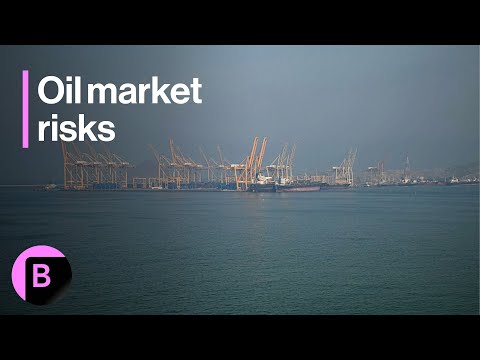 Oil Hoarding Becoming a More Dominant Theme, Currie Says