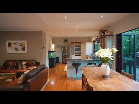 46 Waiatarua Road - John Lantz