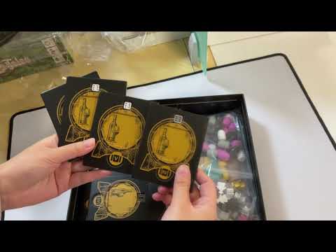 Unboxing_Cuvée - PRIVATE MOON STUDIOS