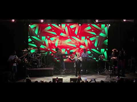 Oba gawa mama innemi - Rookantha Gunathilake with Ants