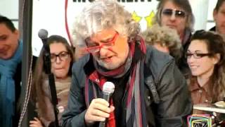 preview picture of video 'Beppe Grillo a Caorle 23 Aprile 2012 -filmato integrale-'