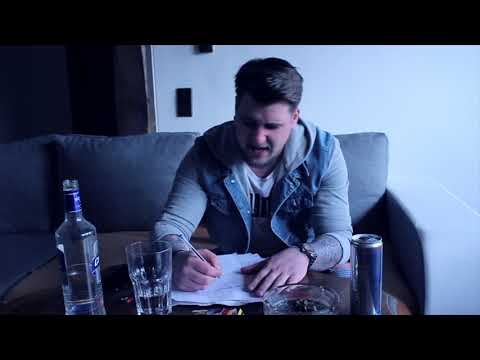 Fio - Defizite (OFFIZIELLES HD VIDEO)