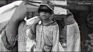 Download lagu Iwan Fals - Kontrasmu Bisu (Lirik) mp3