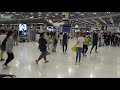 Girl Fans Screaming And Running Bangkok Airport C0061