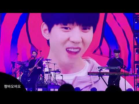 191224 DAY6 'The Present'  - Emergency (YoungK & Wonpil focus )