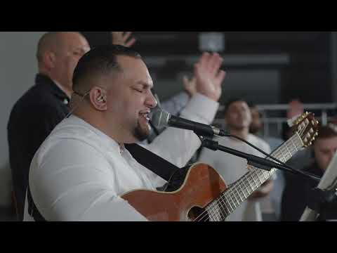 MENNYEI IMÁDÓK - 12  JÉZUS SZENT VAGY