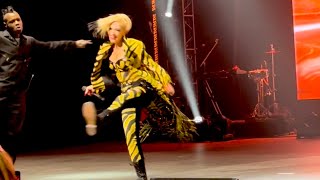 Gwen Stefani - Sunday Morning live in Las Vegas, NV - 12/30/2022