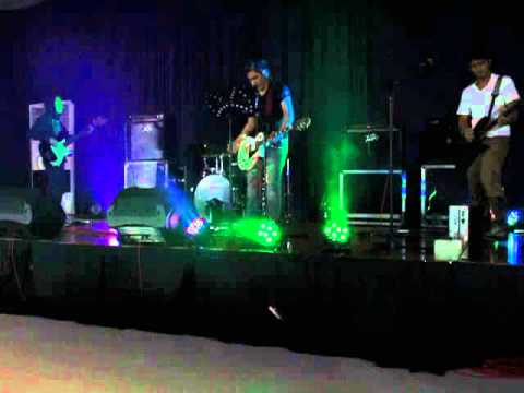 Midnyt Band - Better Days (Franco Cover) Live @ 500 Shaw Zentrum