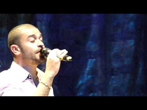 MARIENE DE CASTRO E DIOGO NOGUEIRA CANTAM "UM SER DE LUZ" CLARA NUNES